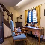 فندق Burghotel Auf Schoenburg