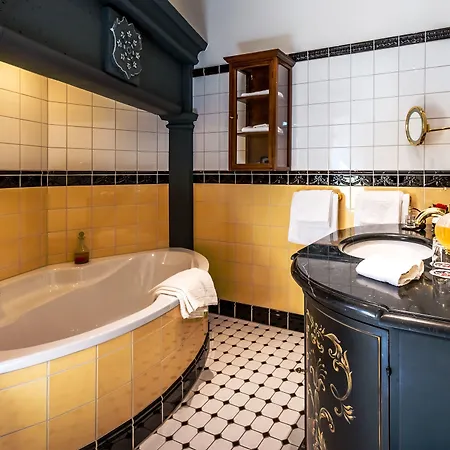 Burghotel Auf Schoenburg