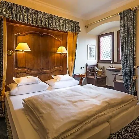 Burghotel Auf Schoenburg