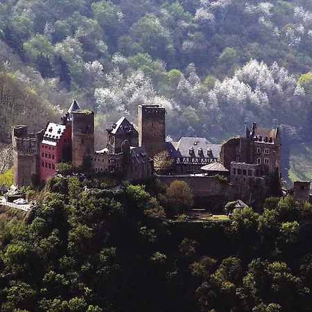 Burghotel Auf Schoenburg 4*